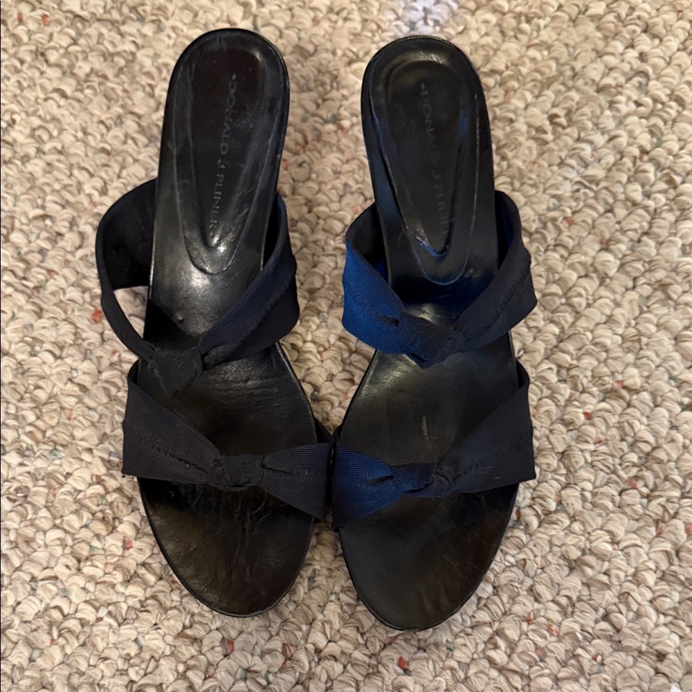 Donald J. Pliner Black Women's Mules